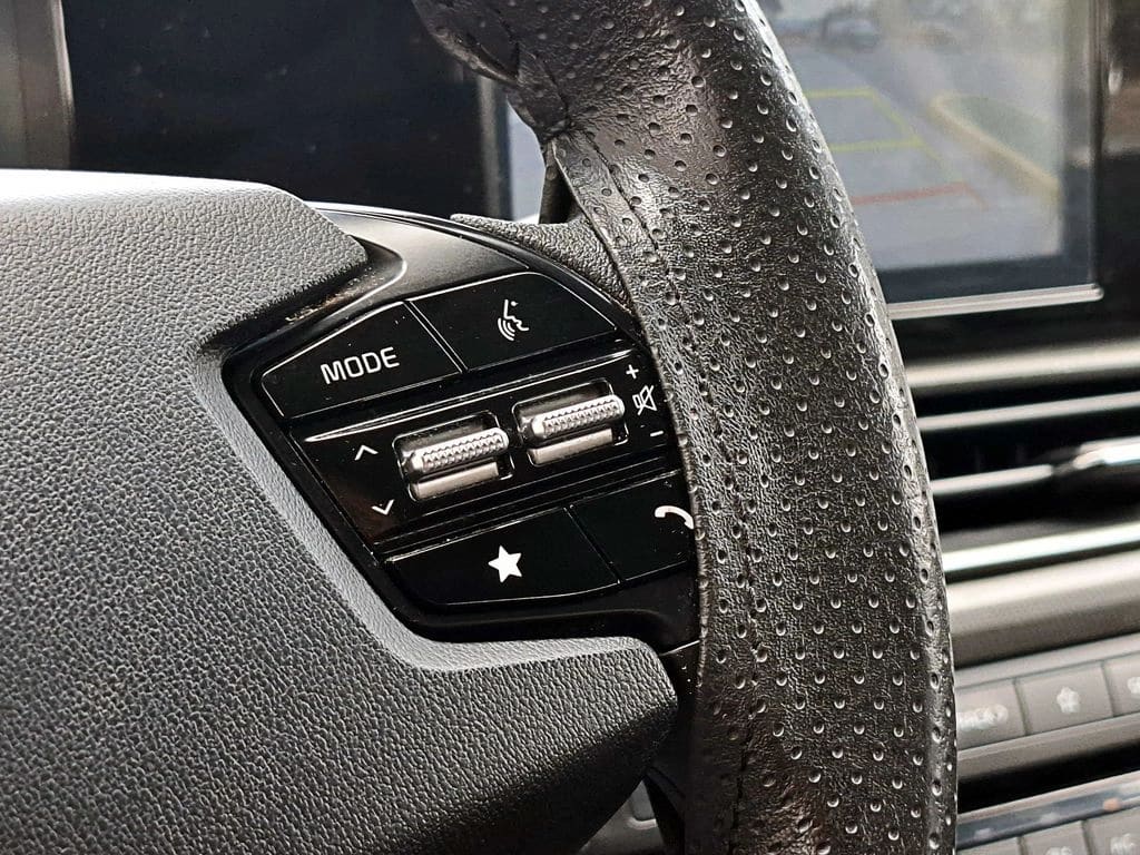 Kia K3 1.6 Ex 4x2 Mt 4p año 2024