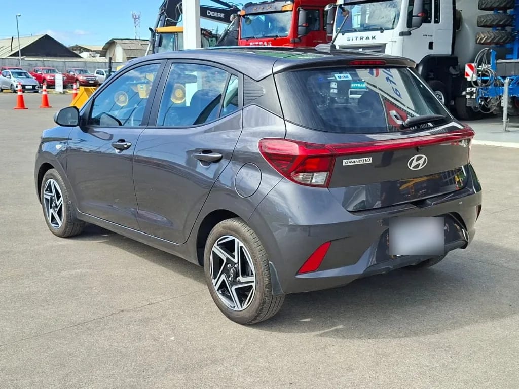 Hyundai Grand I10 Ai3 Hb 1.2 Mt Plus año 2025