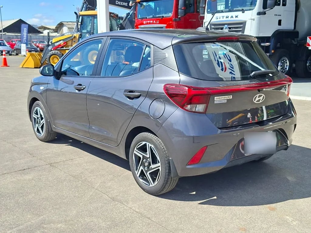 Hyundai Grand I10 Ai3 Hb 1.2 Mt Plus año 2025