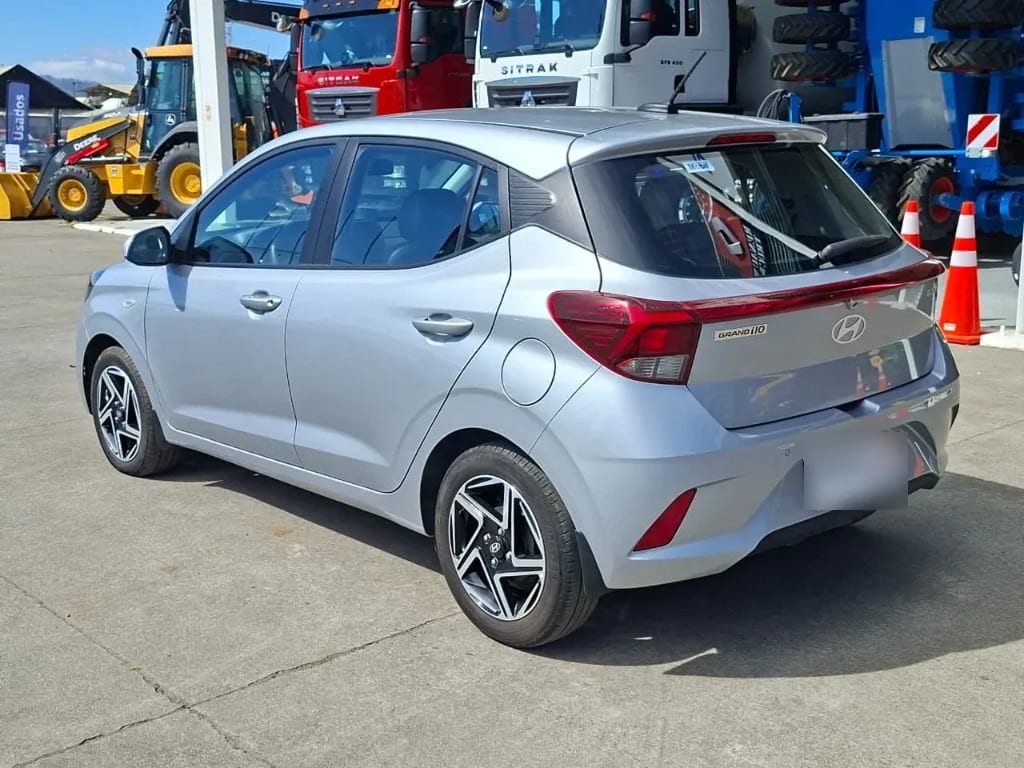 Hyundai Grand I10 Ai3 Hb 1.2 Mt Plus año 2025