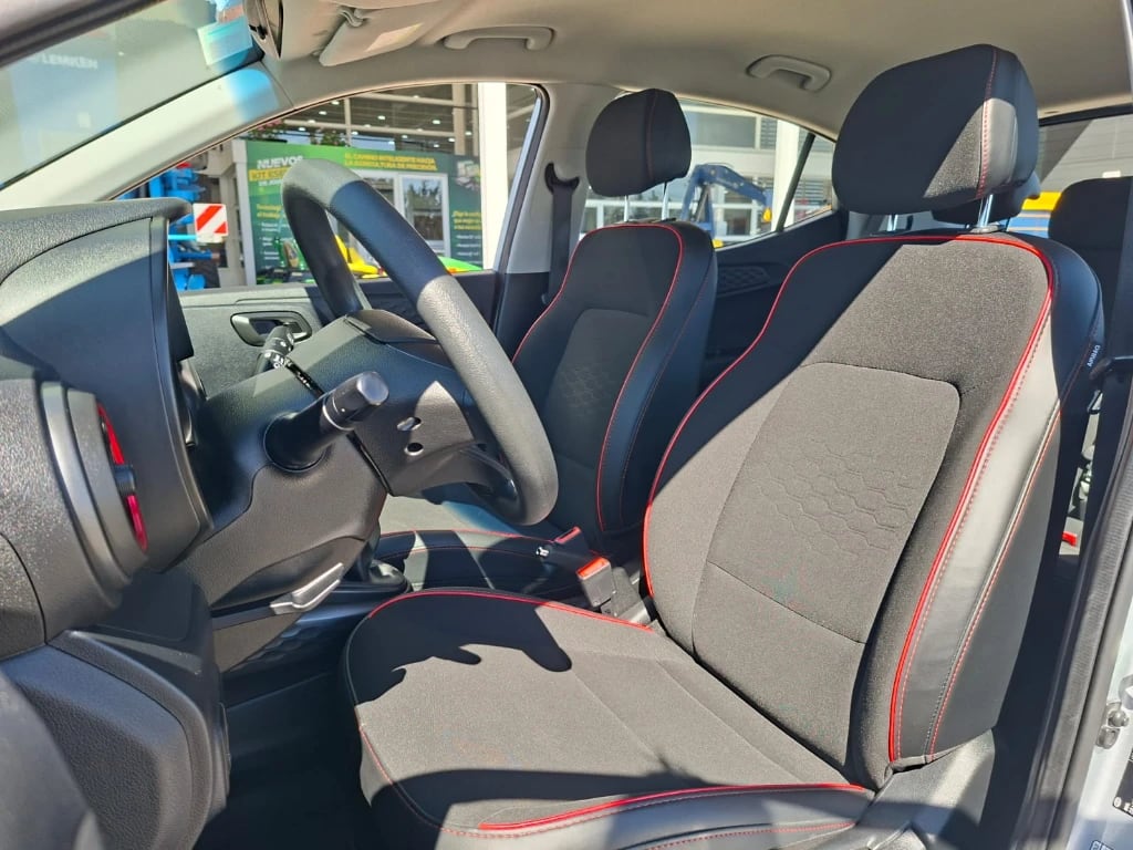 Hyundai Grand I10 Ai3 Hb 1.2 Mt Plus año 2025