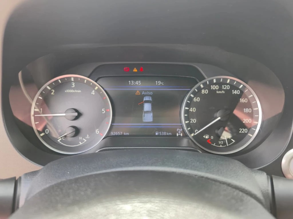 Nissan Navara Navara Le Mt Dcab Mt 4x4 2.3 año 2023