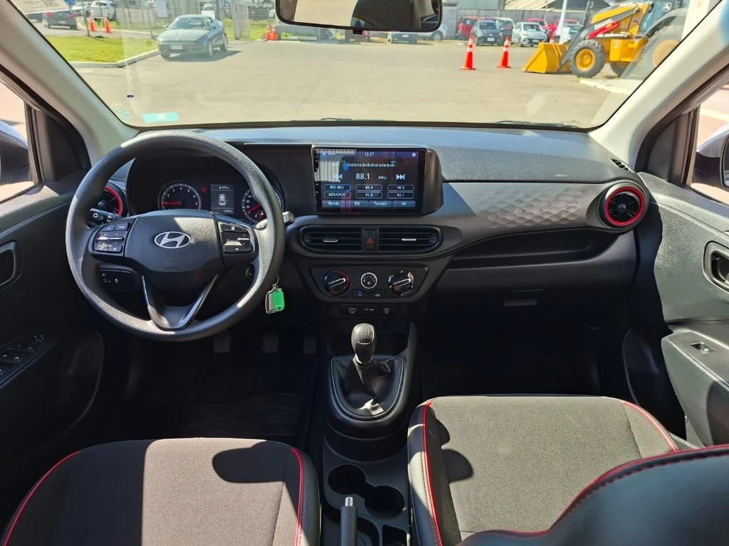Hyundai Grand I10 Ai3 Hb 1.2 Mt Plus año 2025