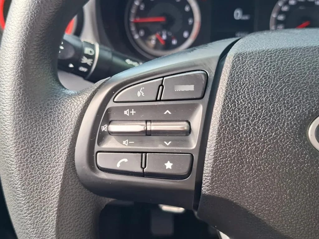 Hyundai Grand I10 Ai3 Hb 1.2 Mt Plus año 2025