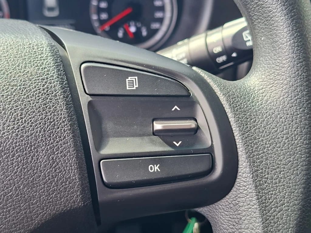 Hyundai Grand I10 Ai3 Hb 1.2 Mt Plus año 2025