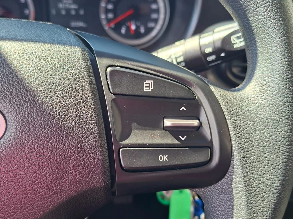 Hyundai Grand I10 Ai3 Hb 1.2 Mt Plus año 2025