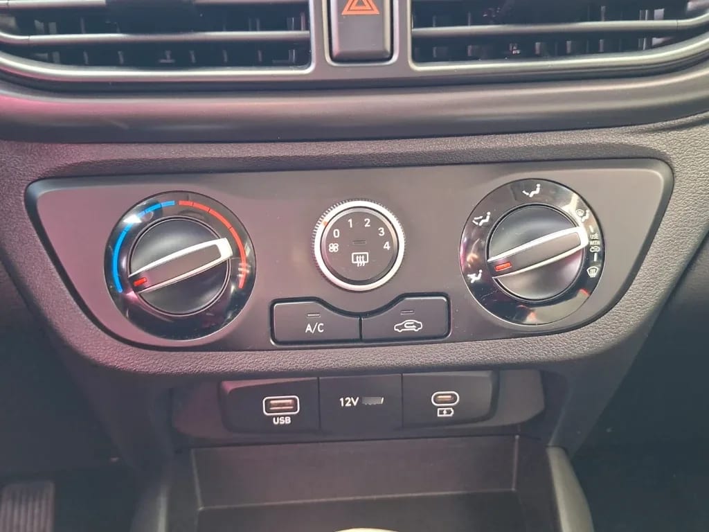 Hyundai Grand I10 Ai3 Hb 1.2 Mt Plus año 2025