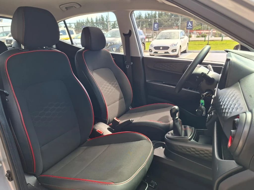 Hyundai Grand I10 Ai3 Hb 1.2 Mt Plus año 2025