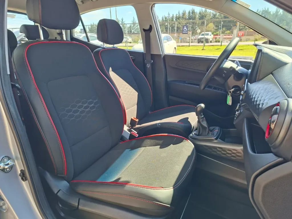 Hyundai Grand I10 Ai3 Hb 1.2 Mt Plus año 2025