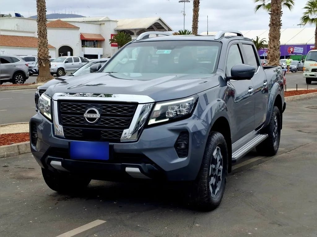 Nissan Navara 2.3 4x4 Dob.cab. At año 2024 Nissan Navara 2.3 4x4 Dob.cab. At año 2024