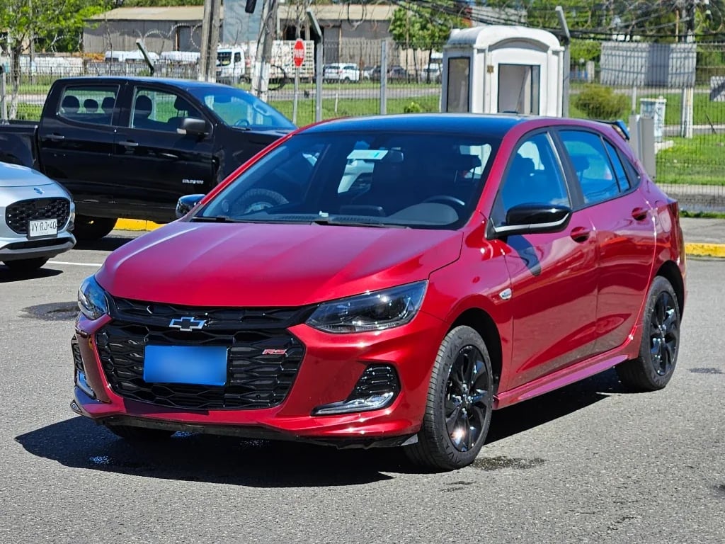 Chevrolet Onix 1.0t Rs 4x2 Hb Mt 5p año 2025 Chevrolet Onix 1.0t Rs 4x2 Hb Mt 5p año 2025