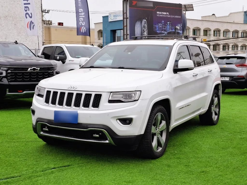 Jeep Grand Cherokee 5.7 Overland At 5p año 2015 Jeep Grand Cherokee 5.7 Overland At 5p año 2015
