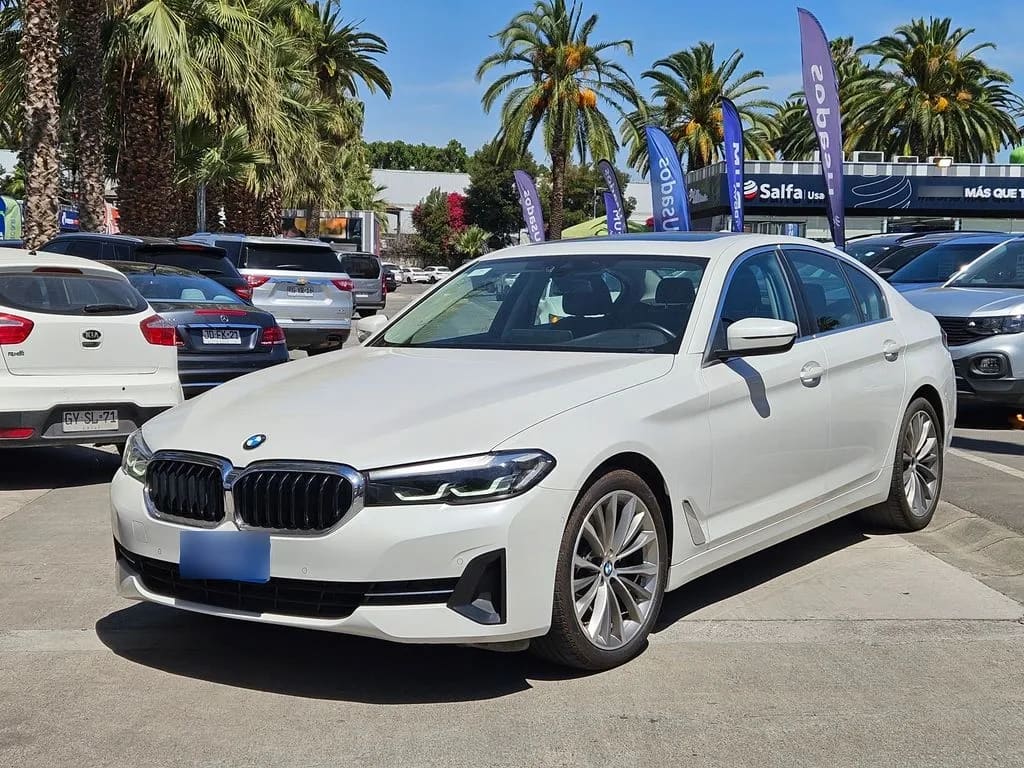 BMW 520 Diesel 2.0 Heritage Lci At 4p R año 2022 BMW 520 Diesel 2.0 Heritage Lci At 4p R año 2022