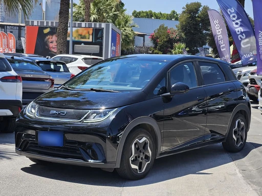 BYD Dolphin Electrico 4x2 At 5p año 2025