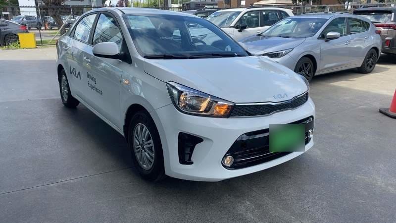Kia Soluto 1.4 Ex Full 4x2 Srf Mt 4p año 2026 Kia Soluto 1.4 Ex Full 4x2 Srf Mt 4p año 2026
