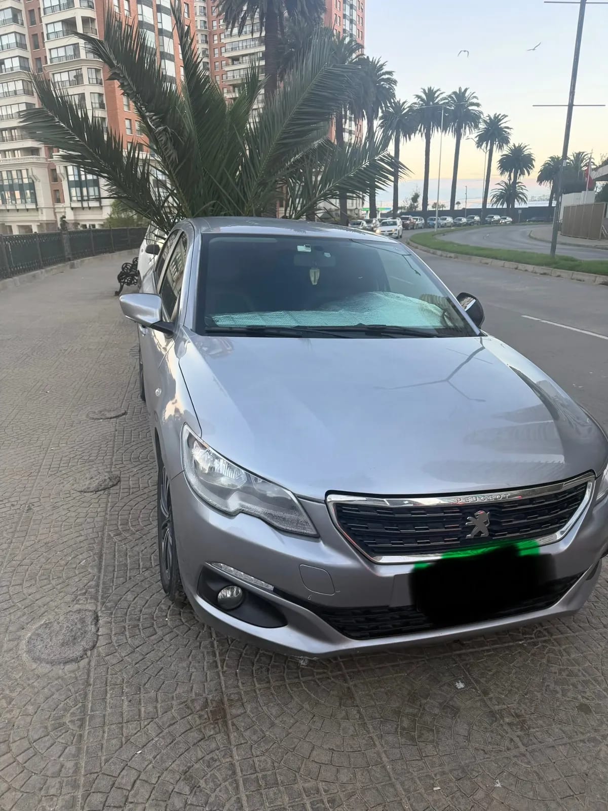 PEUGEOT 301 Allure Hdi 1.6 año 2018