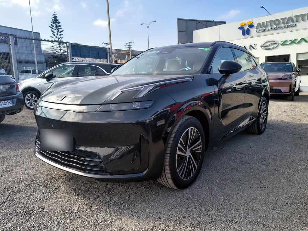 Lynk&Co 08 1.5 Hibrido 4x2 T/a Halo año 2027 Lynk&Co 08 1.5 Hibrido 4x2 T/a Halo año 2027