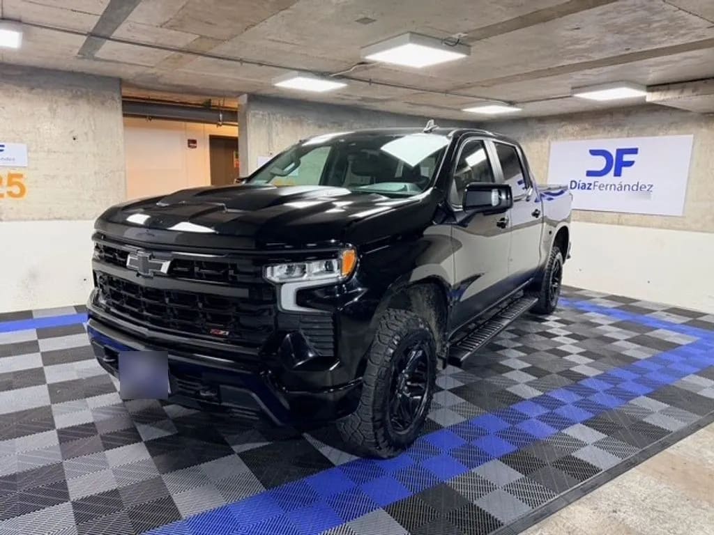 Chevrolet Silverado Lt Trail Boss año 2023 Chevrolet Silverado Lt Trail Boss año 2023