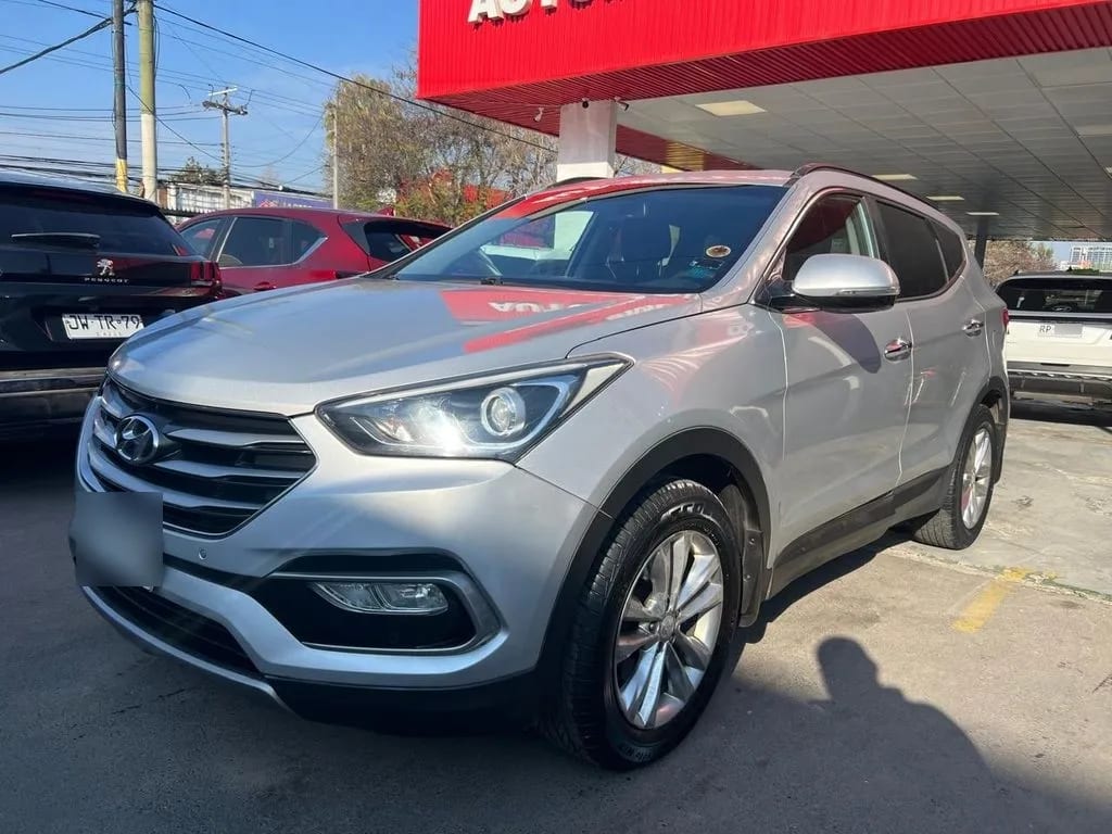 Hyundai Santa Fe Santa Fe 2.4 Dm Wgn Gls At 4x4 año 2016 Hyundai Santa Fe Santa Fe 2.4 Dm Wgn Gls At 4x4 año 2016