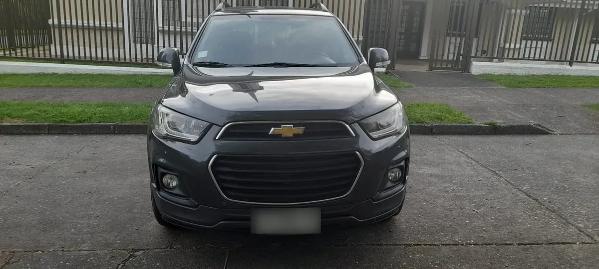 CHEVROLET CAPTIVA 2.4 Ls At 4x2 año 2017 CHEVROLET CAPTIVA 2.4 Ls At 4x2 año 2017