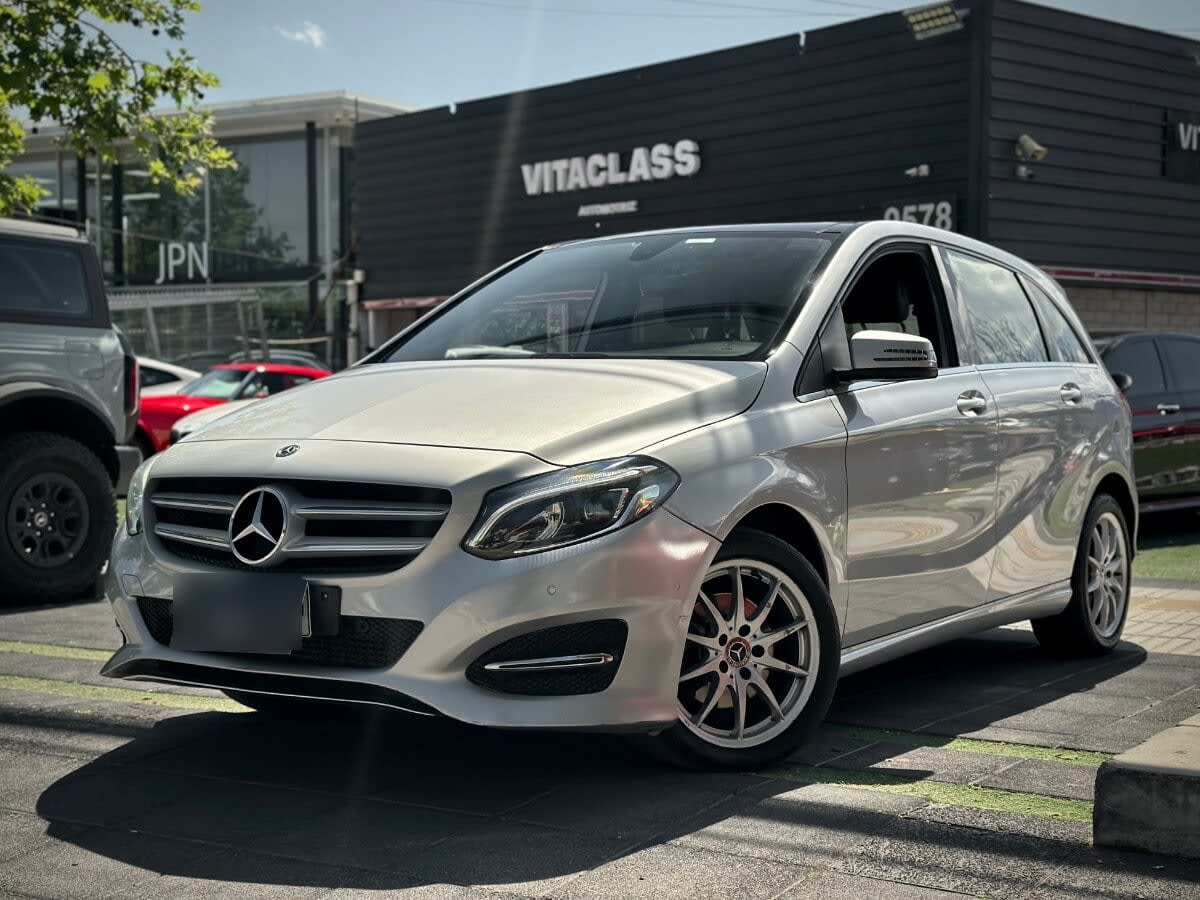 Mercedes-Benz B200 Urban año 2020 Mercedes-Benz B200 Urban año 2020