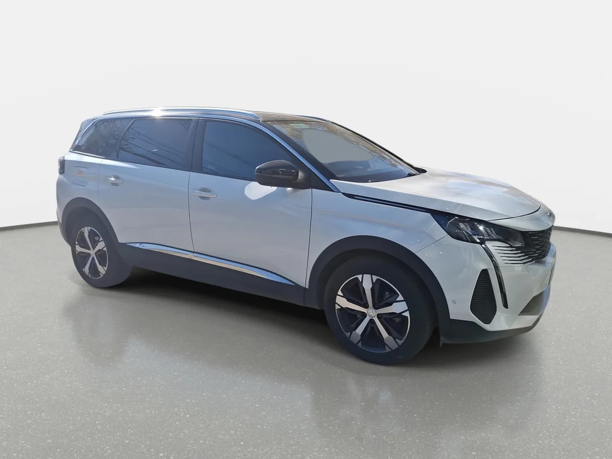 Peugeot 5008 1.5 Allure Pack Bluehdi 130 4x2 Eat8 5p año 2024 Peugeot 5008 1.5 Allure Pack Bluehdi 130 4x2 Eat8 5p año 2024
