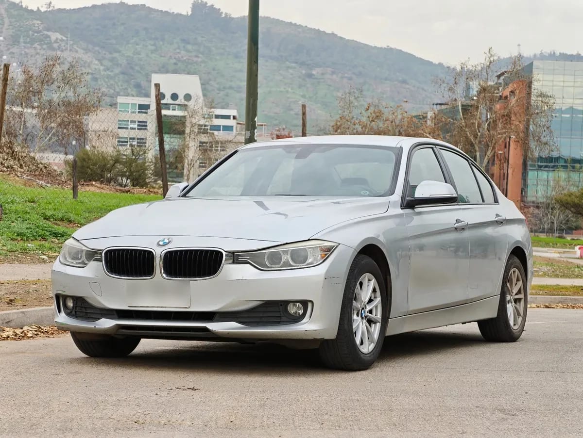 BMW 316 I 1.6 AUT 1.6 4x2 At 4p año 2014