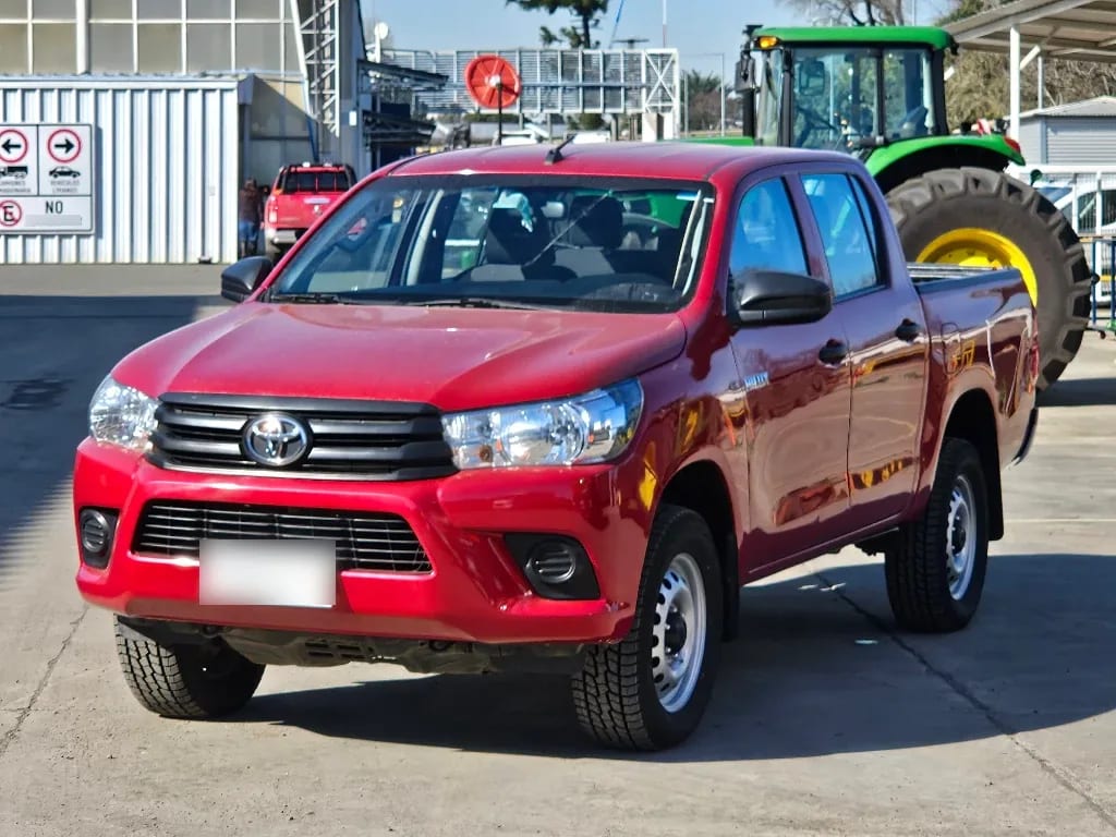 Toyota Hilux Dc 4x4 2.4 D Dx Mt año 2024 Toyota Hilux Dc 4x4 2.4 D Dx Mt año 2024