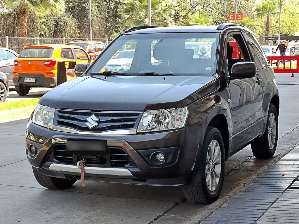 Suzuki Grand Vitara 2.4 Glx Sport 4x4 Mt 3p año 2016 Suzuki Grand Vitara 2.4 Glx Sport 4x4 Mt 3p año 2016