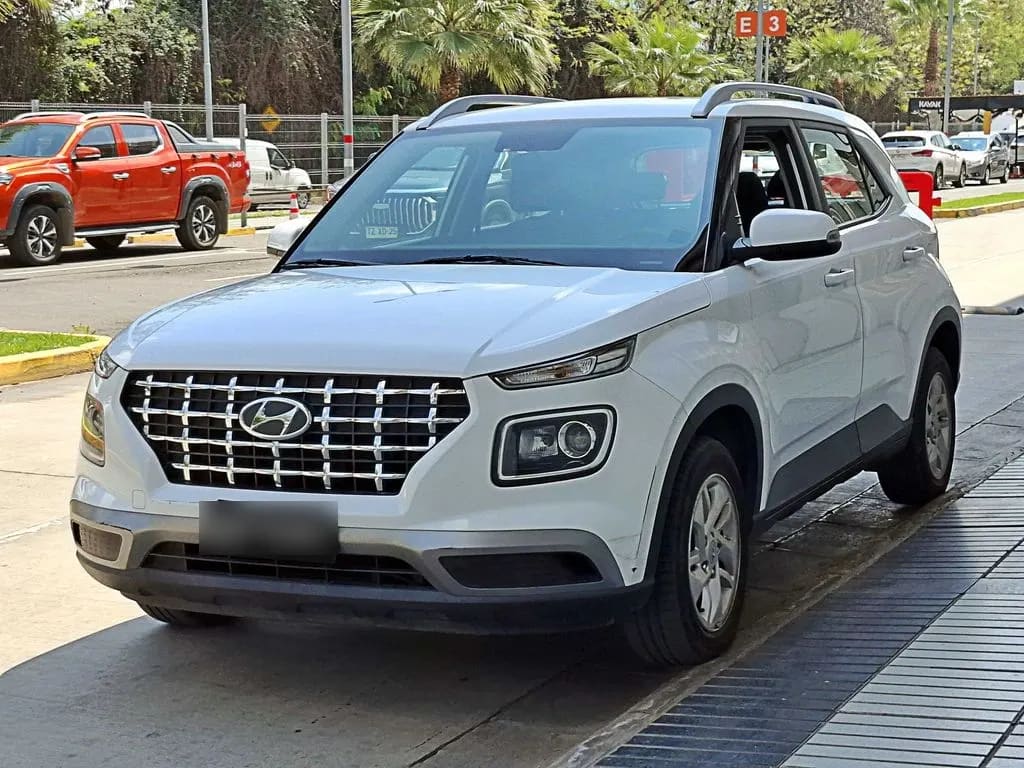 Hyundai Venue Qx Plus año 2022
