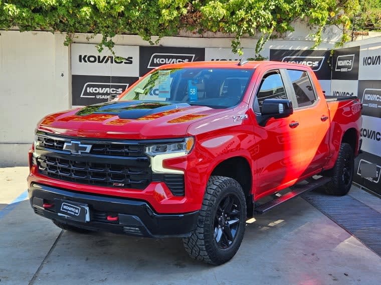 Chevrolet Silverado 5.3 Cc Lt Tb At año 2023
