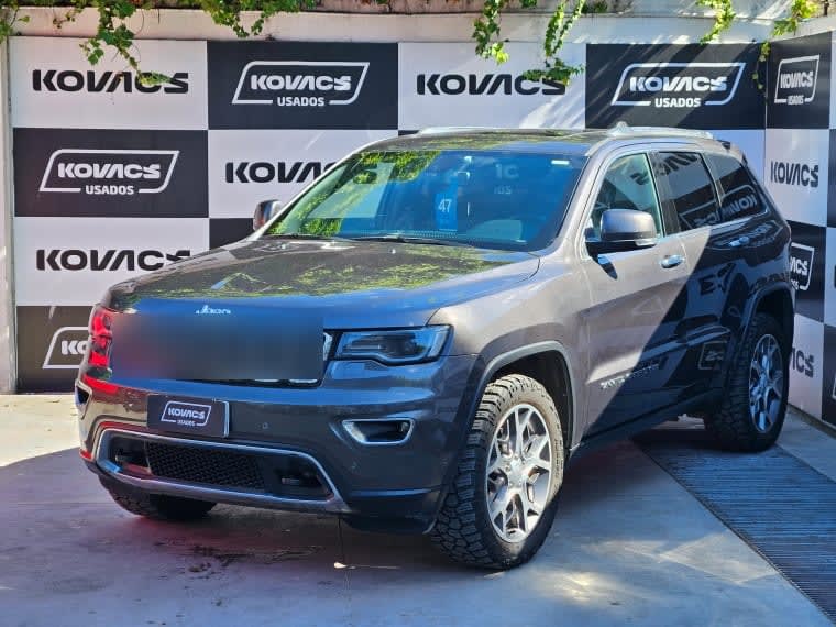 Jeep Grand Cherokee 3.6 Limited Lx At 4x4 año 2021 Jeep Grand Cherokee 3.6 Limited Lx At 4x4 año 2021