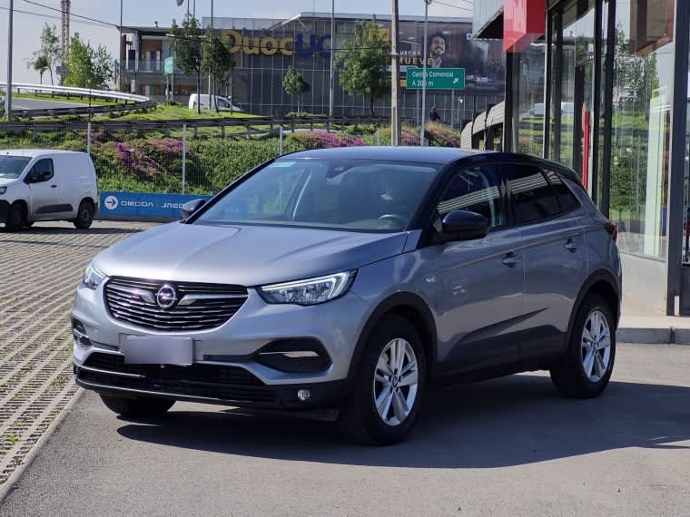 Opel Grandland X Thp At 1.6 año 2021