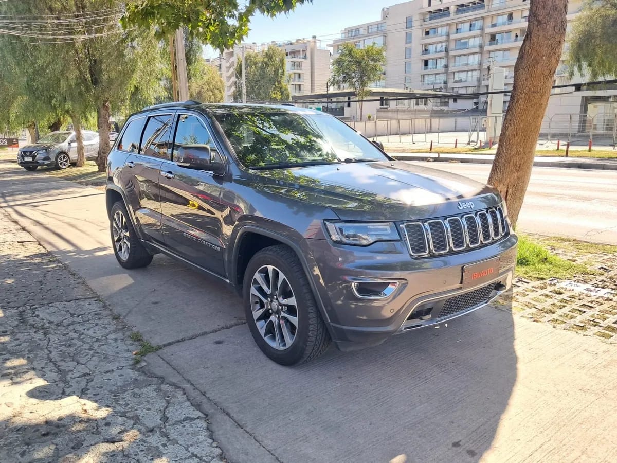 JEEP GRAND CHEROKEE 3.6 Limited At 4x4 año 2019 JEEP GRAND CHEROKEE 3.6 Limited At 4x4 año 2019