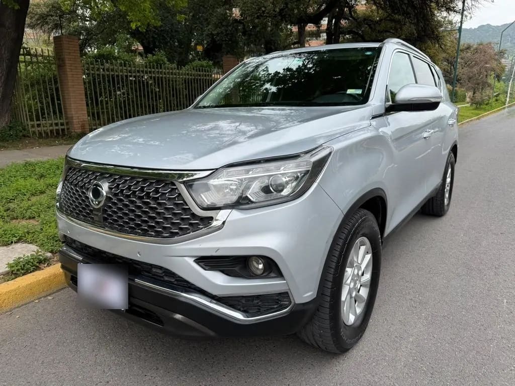Ssangyong Rexton 2.2 Diesel 4x2 At año 2021