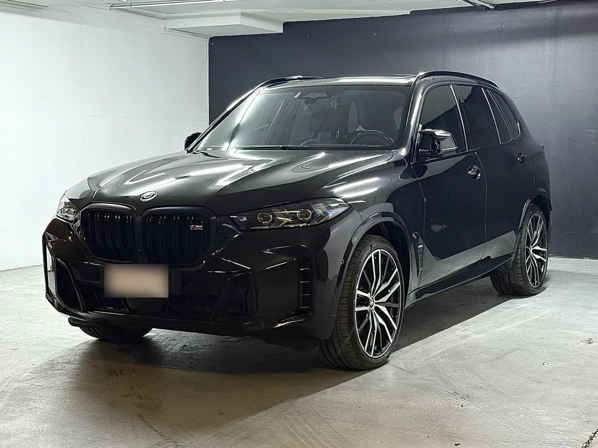 BMW X5 4.4 M60i M Sport At 4x4 año 2024 BMW X5 4.4 M60i M Sport At 4x4 año 2024