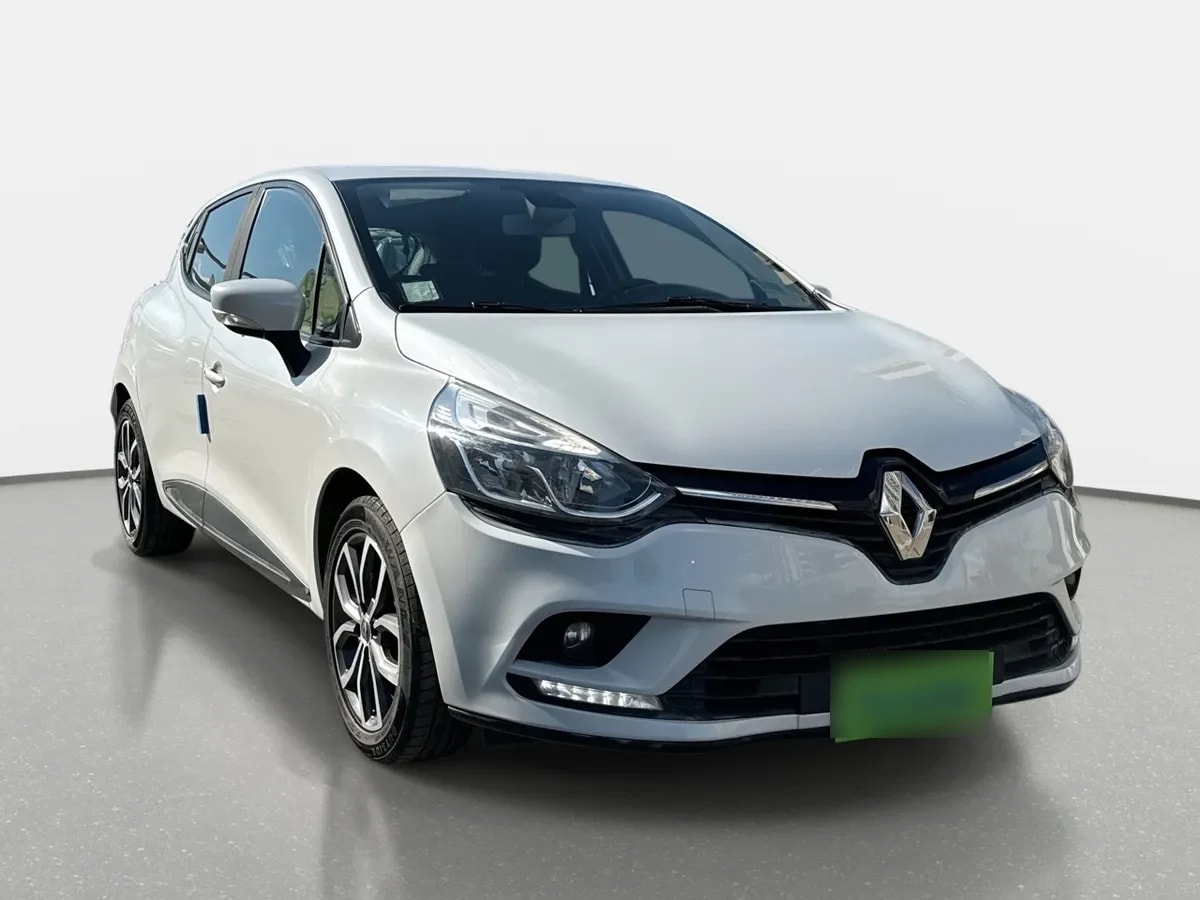 Renault Clio 1.2 Expression 4x2 Hb Mt 5p año 2019