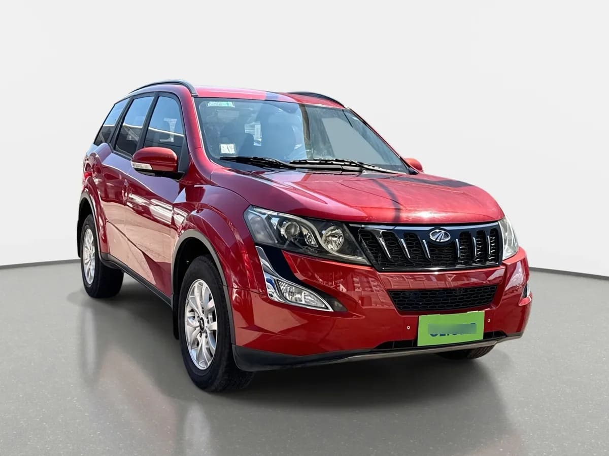 Mahindra Xuv 500 2.2 Fl Base 4x2 Gas At 5p año 2019 Mahindra Xuv 500 2.2 Fl Base 4x2 Gas At 5p año 2019