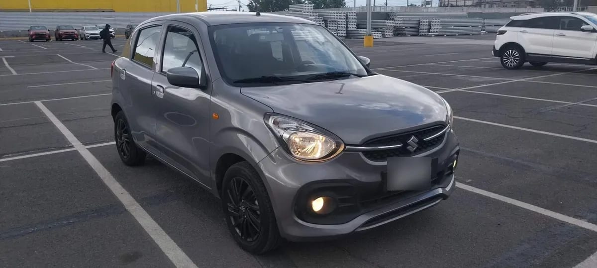 Suzuki Celerio 1.0 Glx Sport 4x2 Hb Ac At 5p año 2024