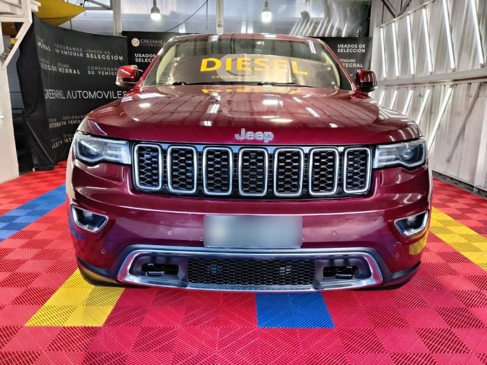 JEEP GRAND CHEROKEE 3.0 Limited At 4x4 Diesel año 2020