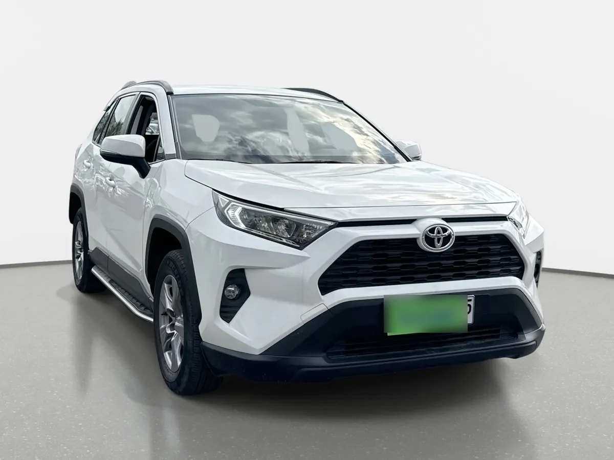 Toyota Rav 4 2.0 Le 4x2 Mt 5p año 2022 Toyota Rav 4 2.0 Le 4x2 Mt 5p año 2022