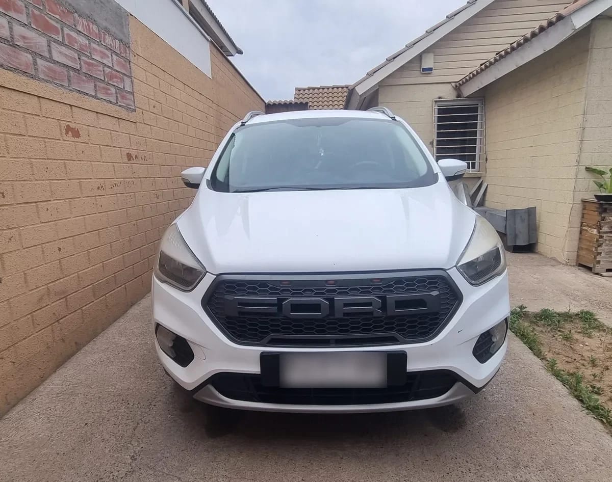 FORD ESCAPE 2.5 año 2020 FORD ESCAPE 2.5 año 2020