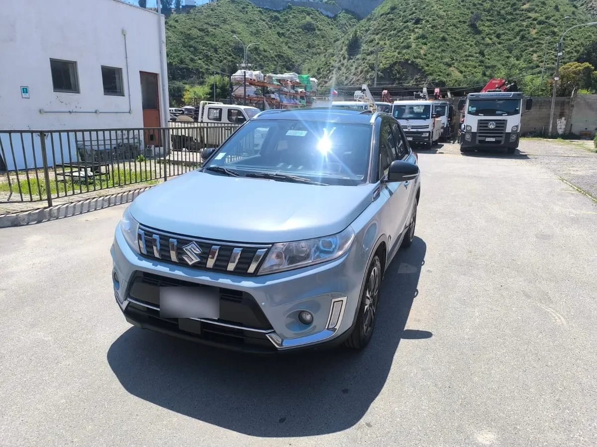 SUZUKI VITARA 1.4 G Dit Glx (bi-Tono) 5p Mt 4x4 año 2019 SUZUKI VITARA 1.4 G Dit Glx (bi-Tono) 5p Mt 4x4 año 2019