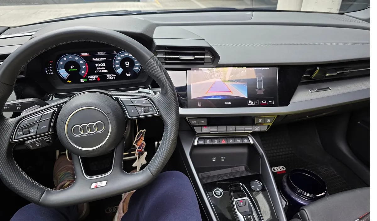 AUDI A3 1.4 Sedan 35 Tfsi At año 2025 AUDI A3 1.4 Sedan 35 Tfsi At año 2025