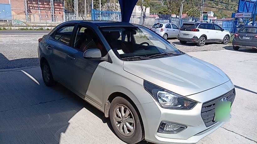 Hyundai Verna 1.4 Cb Value 4x2 Mt5 4p año 2022