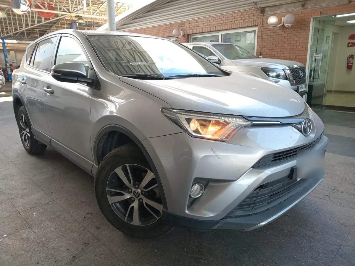 Toyota Rav 4 2.0 Super Lujo 4x2 Cvt At 5p año 2017 Toyota Rav 4 2.0 Super Lujo 4x2 Cvt At 5p año 2017