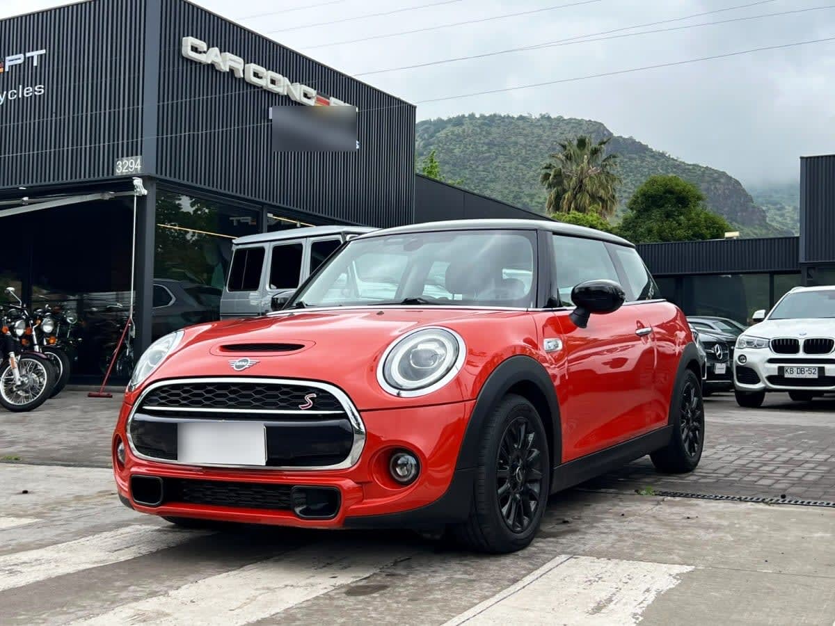 Mini Cooper S 2.0 At año 2021 Mini Cooper S 2.0 At año 2021