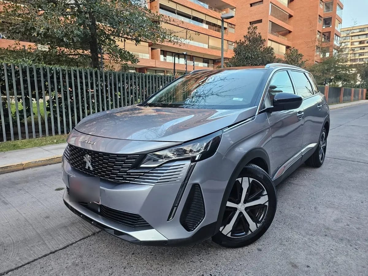 PEUGEOT 5008 año 2021 PEUGEOT 5008 año 2021