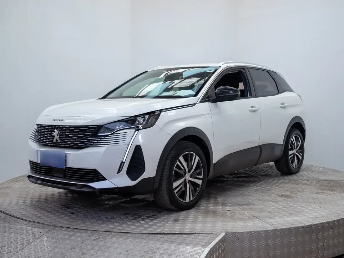 Peugeot 3008 1.2 Active Pack Puretech 130 Mt año 2022 Peugeot 3008 1.2 Active Pack Puretech 130 Mt año 2022
