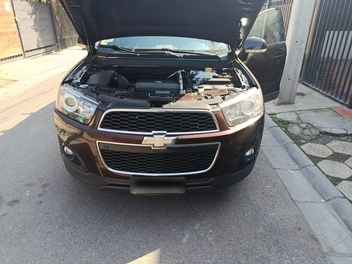 CHEVROLET CAPTIVA 2.2 Lt Full At 4x4 Diesel año 2015 CHEVROLET CAPTIVA 2.2 Lt Full At 4x4 Diesel año 2015
